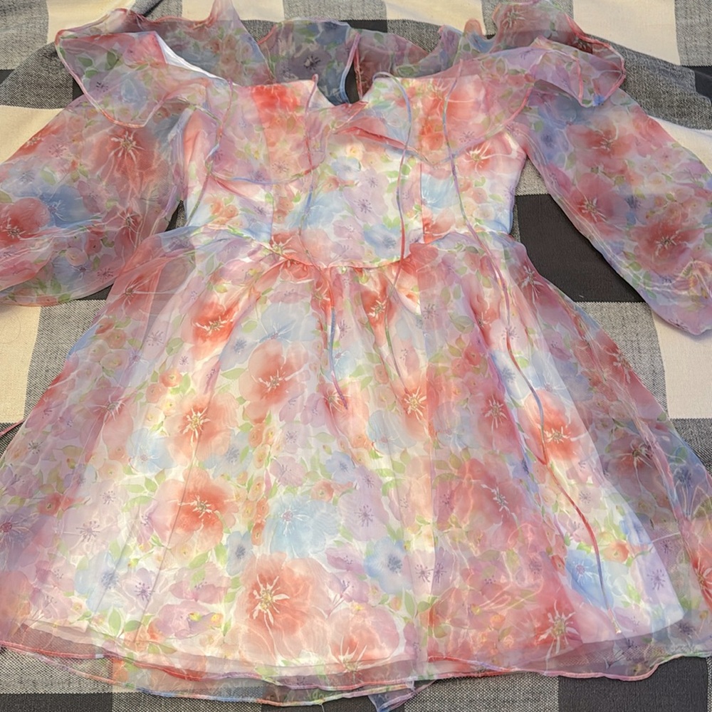 🌸 Never Worn - Flowery Fairy Dress